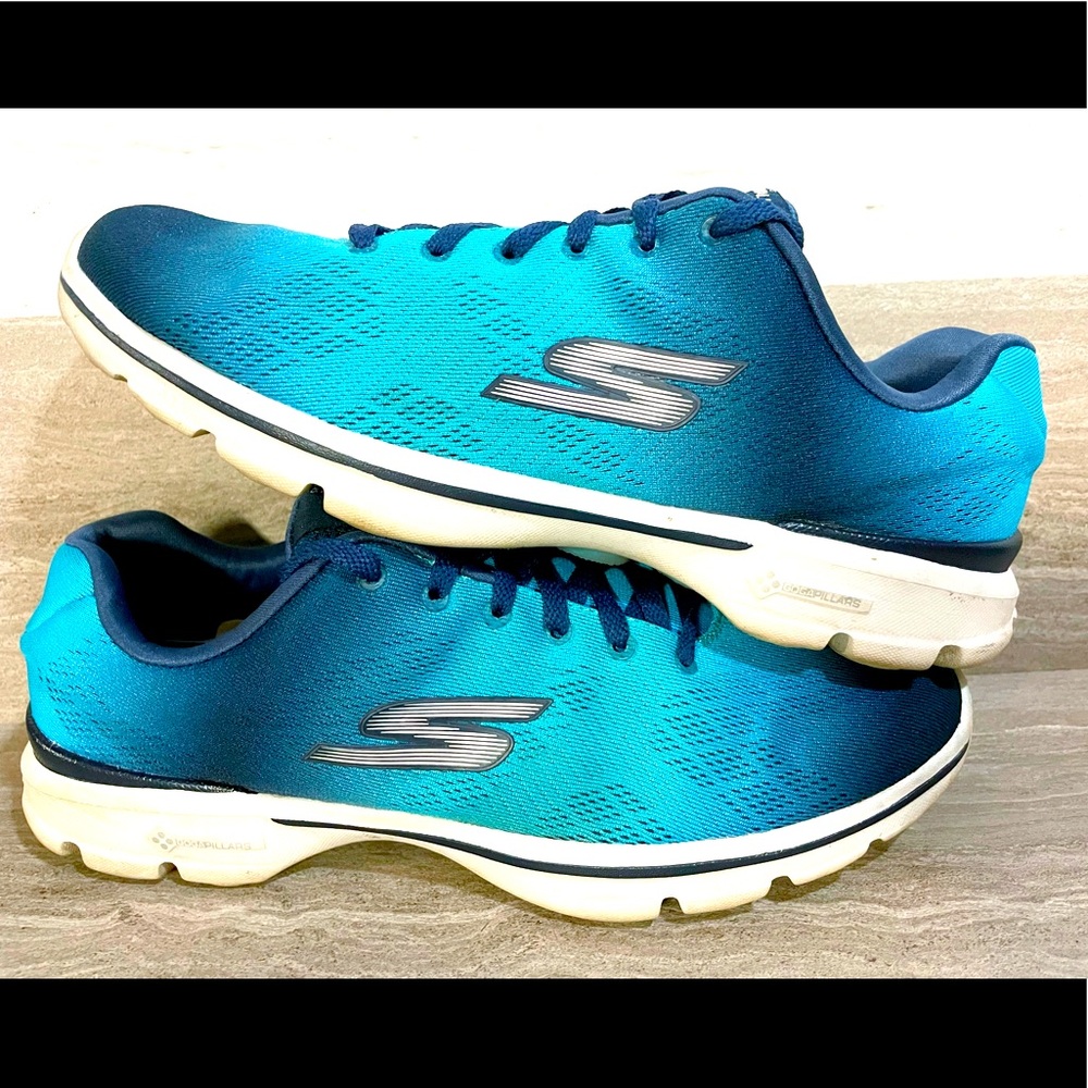 Skechers Go Walk 3 Goga Mat Walking Sneakers Shoes Blue / Light Blue Women’s 10